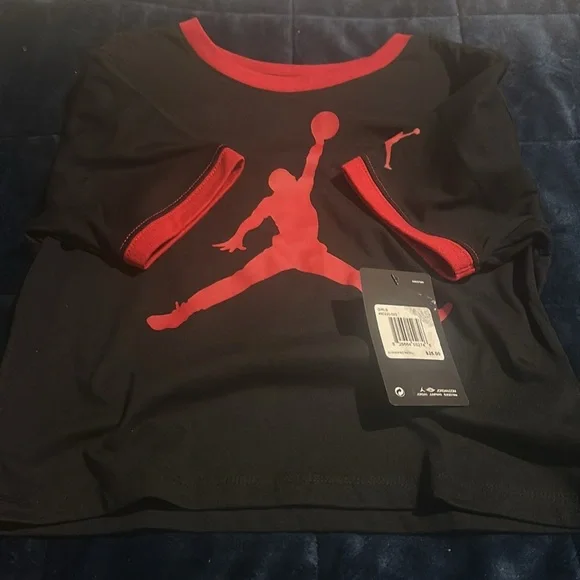 NWT Jordan Girls' Essentials Ringer T-Shirt black - Picture 12 of 13